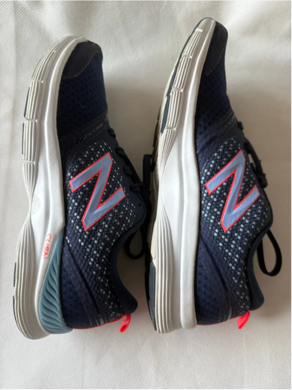 New Balance women new